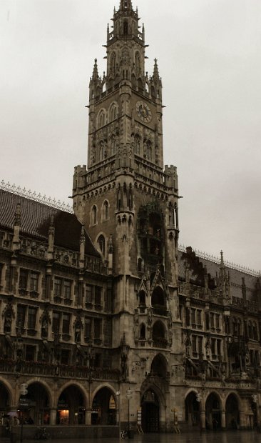 Munich Glockenspiel 2006-05-28@0138-36